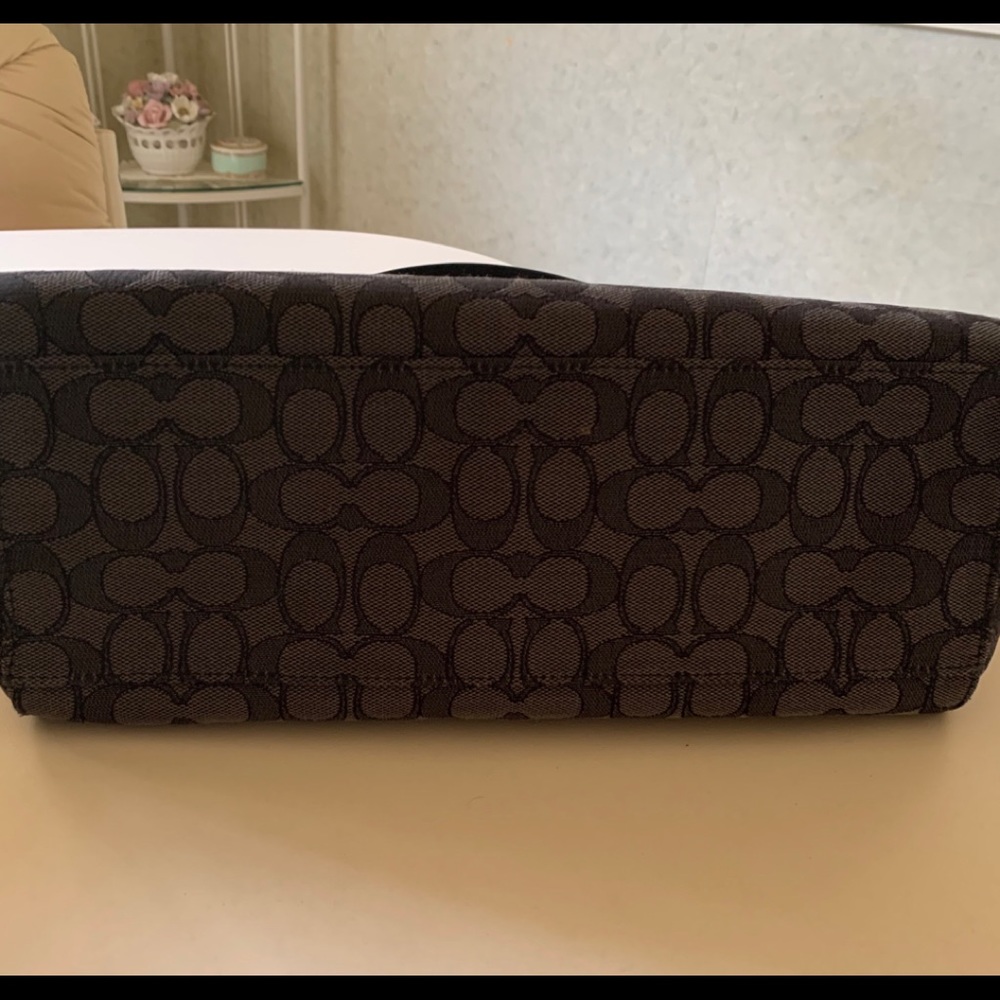 Coach purse and matching wallet set - Picture 3 of 9